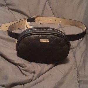 🆕️NWT Steve Madden Fanny Pack